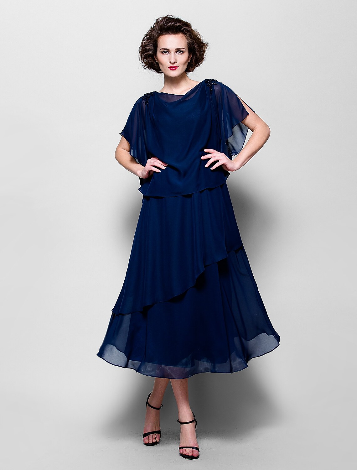 A-Line Mother of the Bride Dress Elegant Plus Size Cowl Neck Tea Length Chiffon Short Sleeve with Ruffles Crystal Brooch