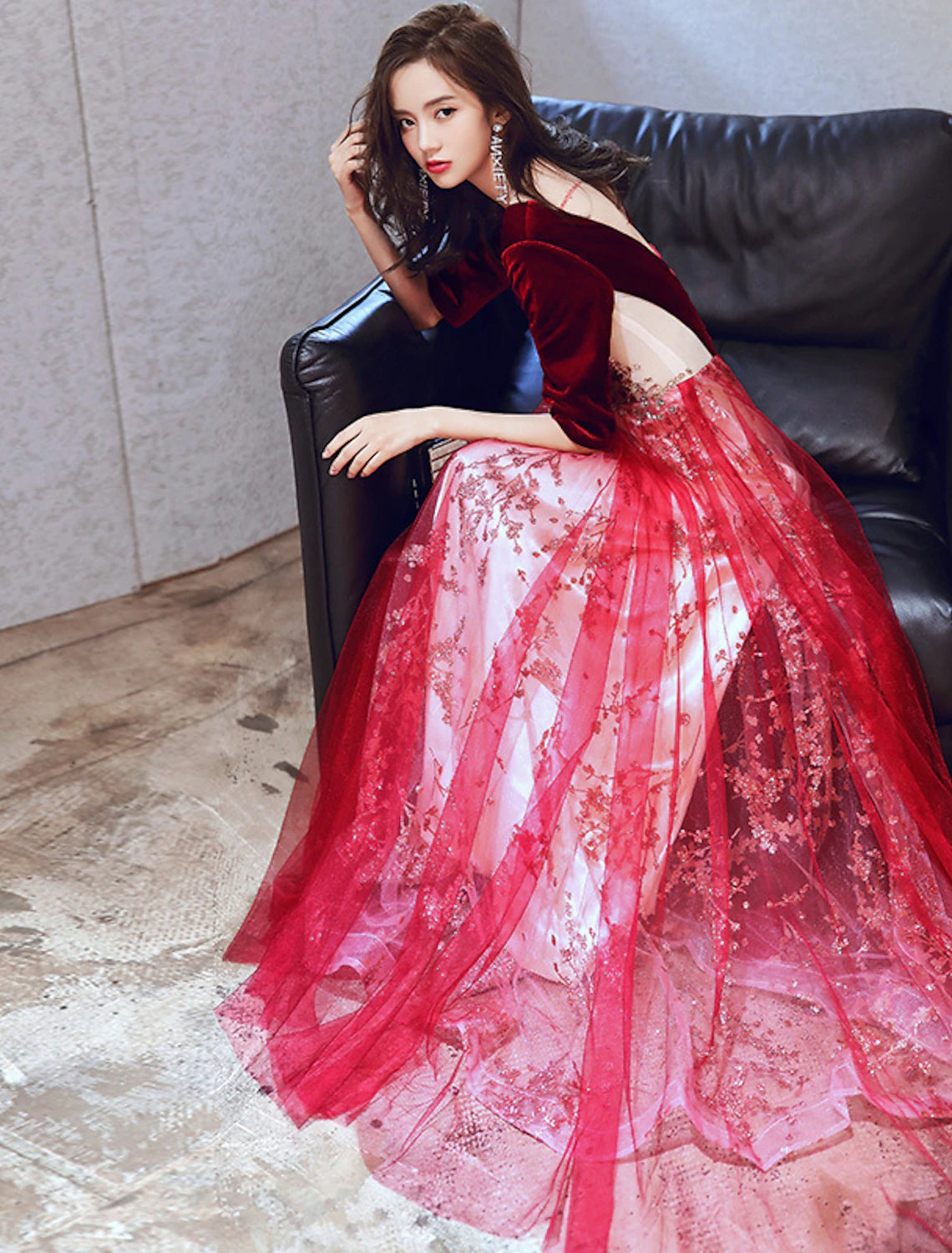 A-Line Evening Gown Glittering Dress Wedding Guest Party Wear Floor Length Half Sleeve Illusion Neck Velvet with Sequin Appliques