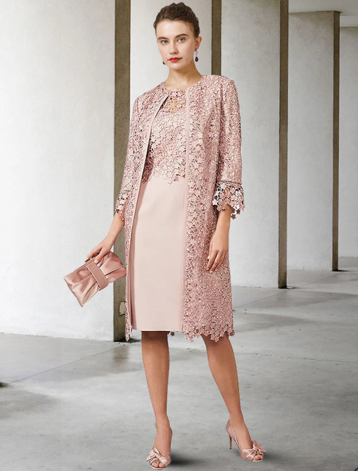 Two Piece Sheath / Column Mother of the Bride Dress Church Elegant Jewel Neck Knee Length Lace Short Sleeve Jacket Dresses with Appliques