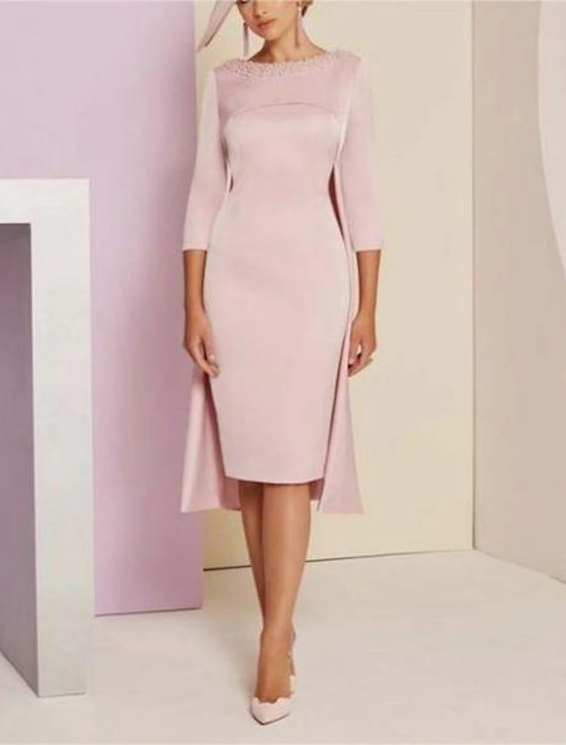 Two Pieces Jewel Neck Knee Length Formal Wedding Guest Dress Sequined Satin 3/4 Length Sleeve Mother of the Bride Dress with Crystals Beading