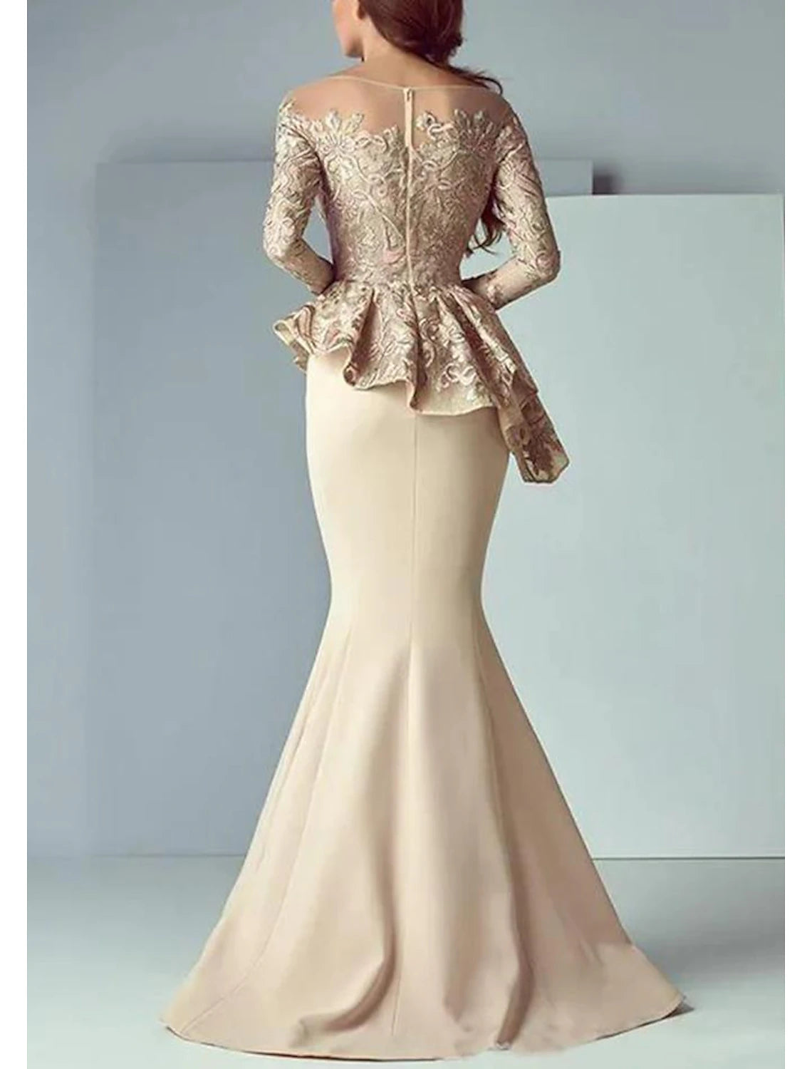 Mermaid / Trumpet Mother of the Bride Dress Formal Wedding Guest Scoop Neck Floor Length Long Sleeve with Ruffles Appliques