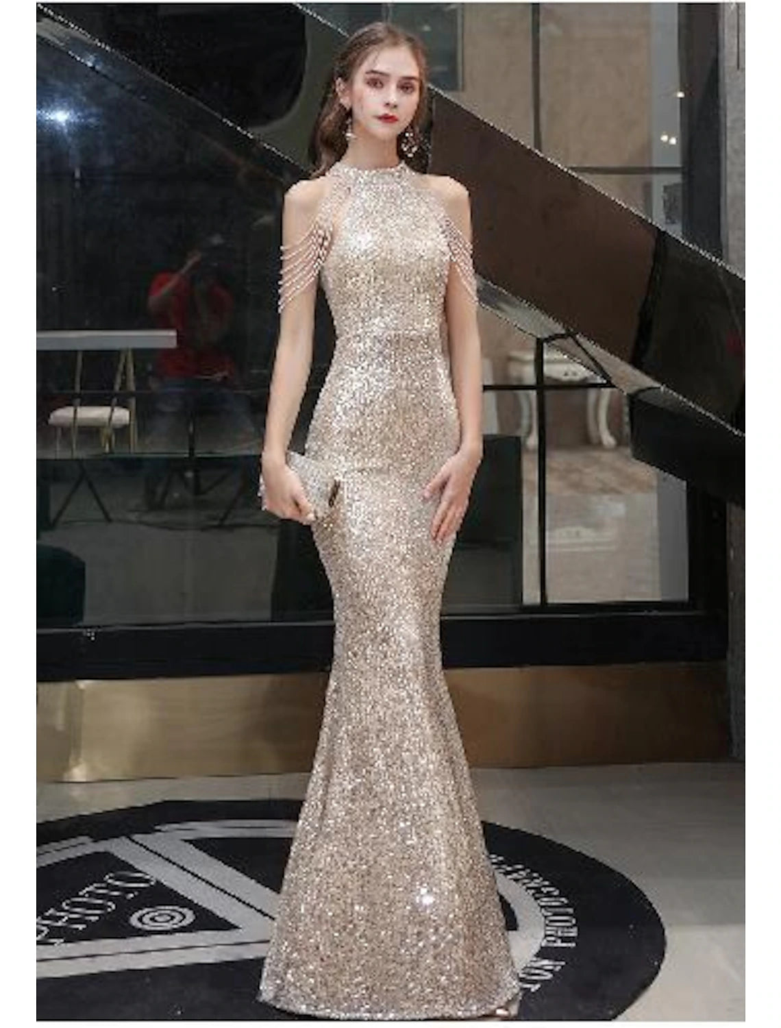 Mermaid Party Dress Sparkle Prom Dress Bodycon Engagement Formal Evening Dress Halter Neck Sleeveless Floor Length Sequined with Beads Tassel